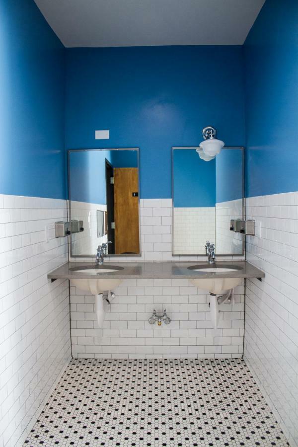 Cream City Hostel Milwaukee Ngoại thất bức ảnh