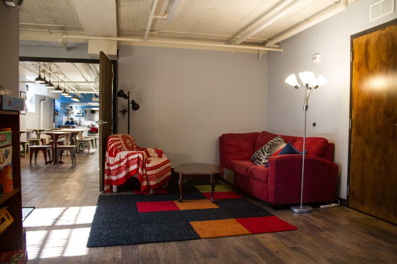 Cream City Hostel Milwaukee Ngoại thất bức ảnh