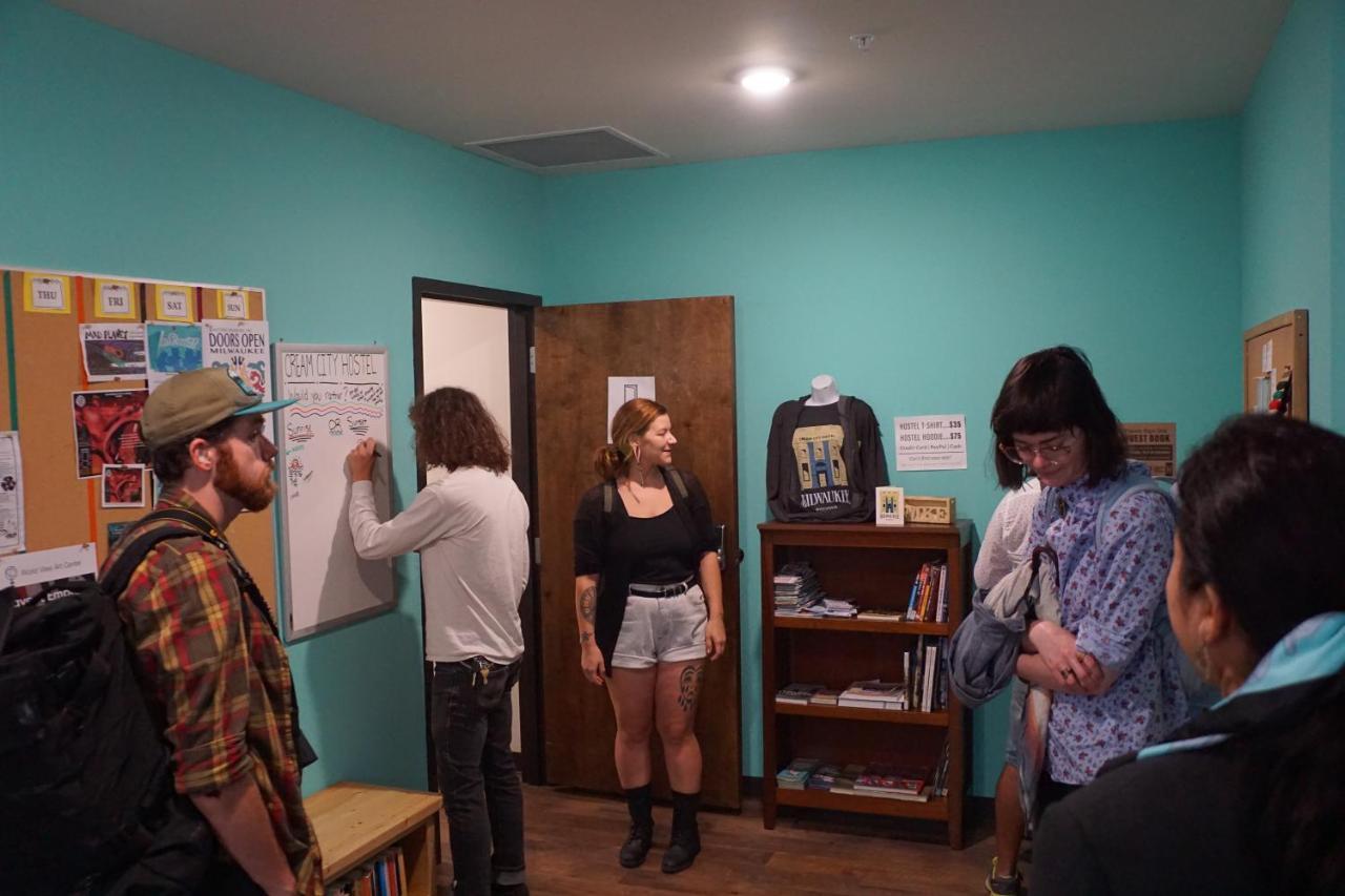 Cream City Hostel Milwaukee Ngoại thất bức ảnh